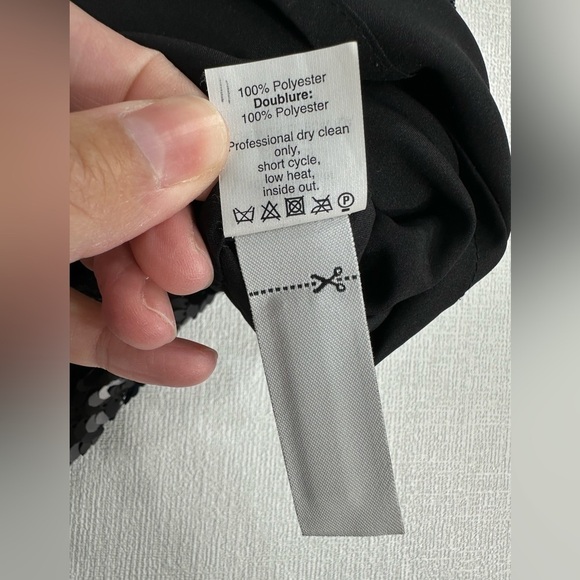 Broadway & Broome sequin cocktail mini dress size 0 - Picture 12 of 12